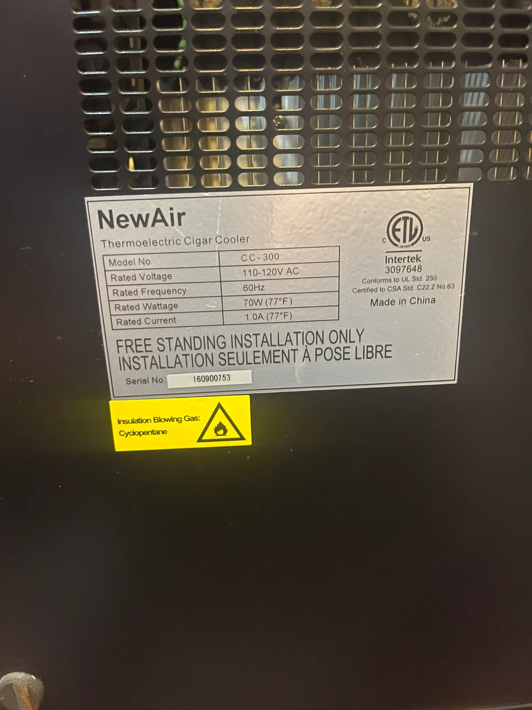 NewAir Thermoelectric Cigar Cooler CC-300 - photo 2