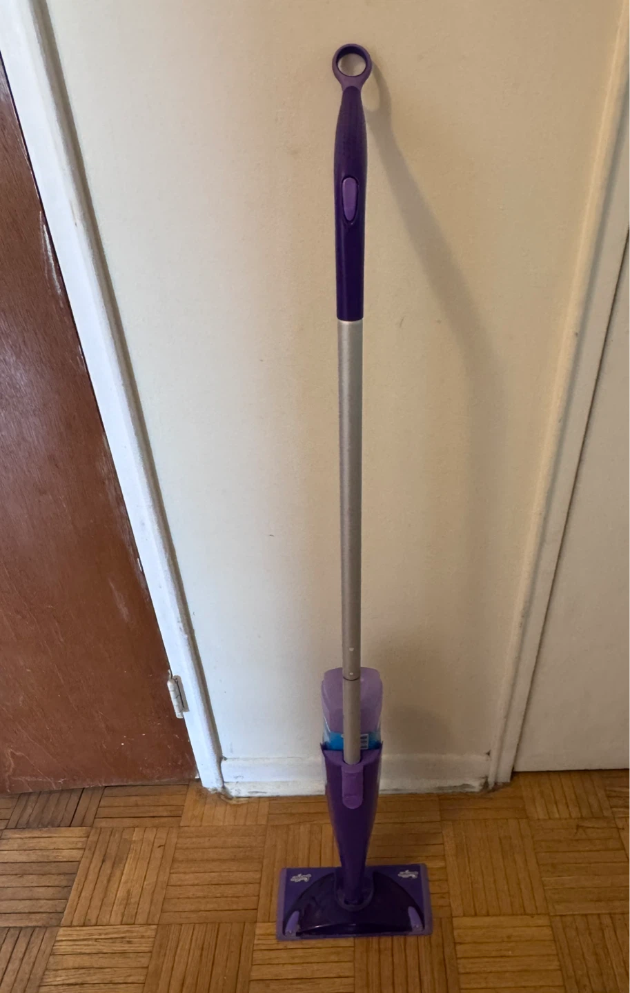 Swiffer WetJet Floor Cleaner Mop