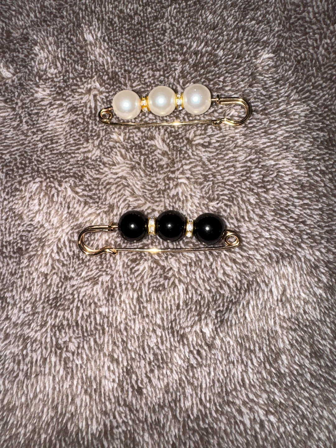Set of 2 Decorative Safety Pins with Beads