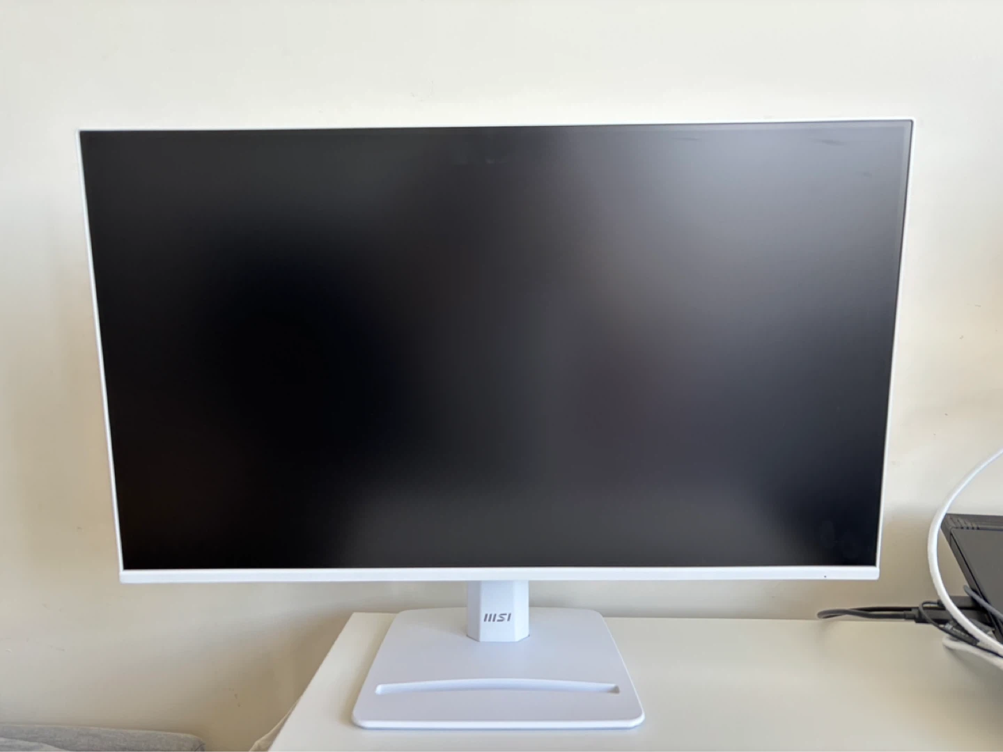 🖥️ MSI PRO 27” White IPS Monitor - 120Hz Like New - photo 3