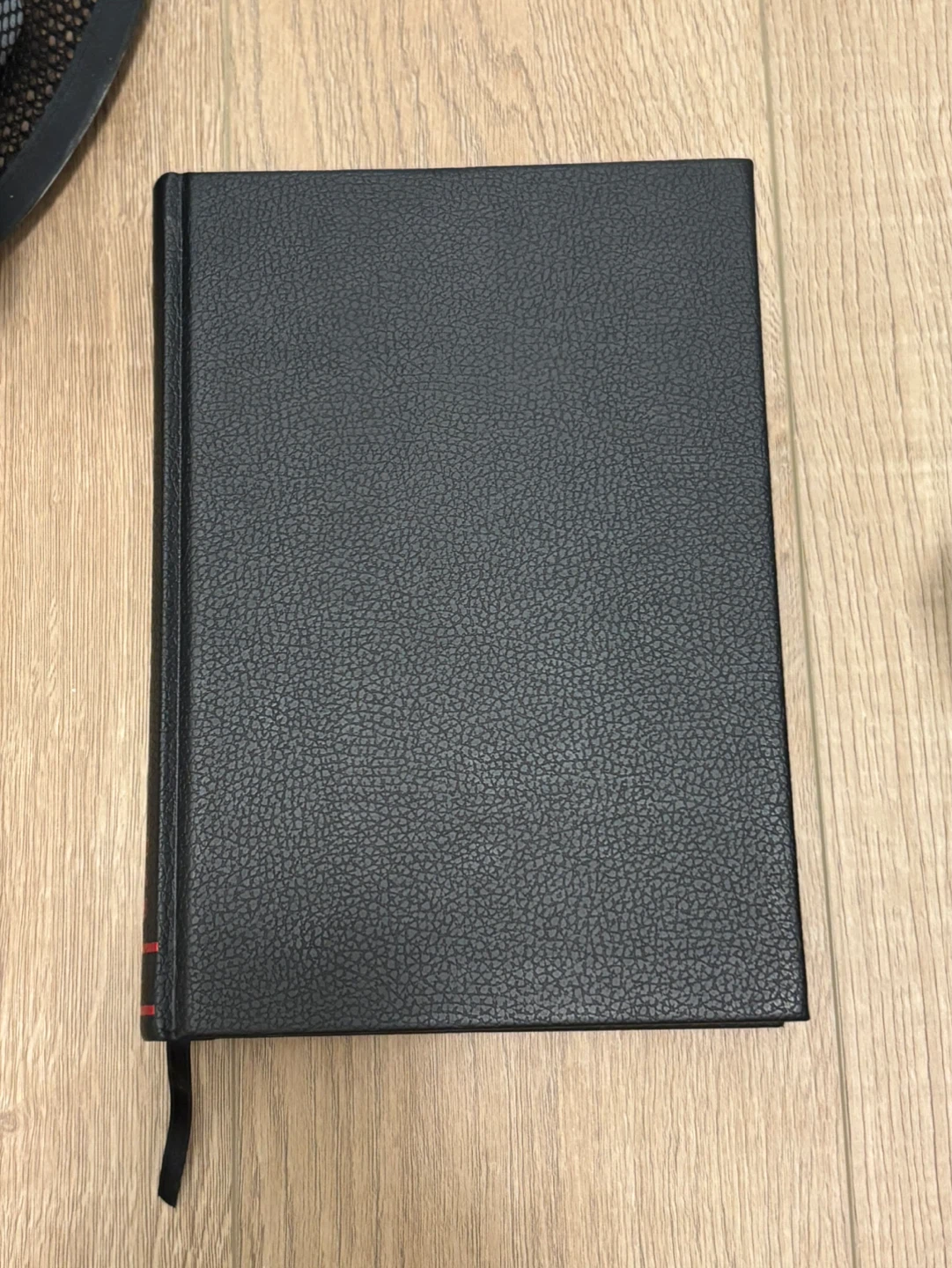 Berserk Deluxe Edition Volume 1 Manga - photo 2