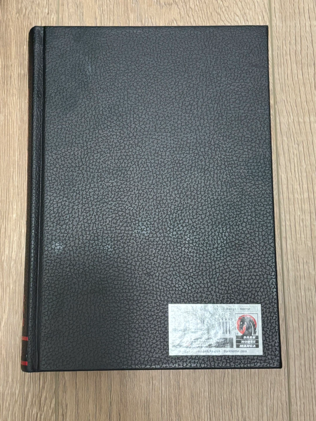 Berserk Deluxe Edition Volume 2 Manga - photo 2