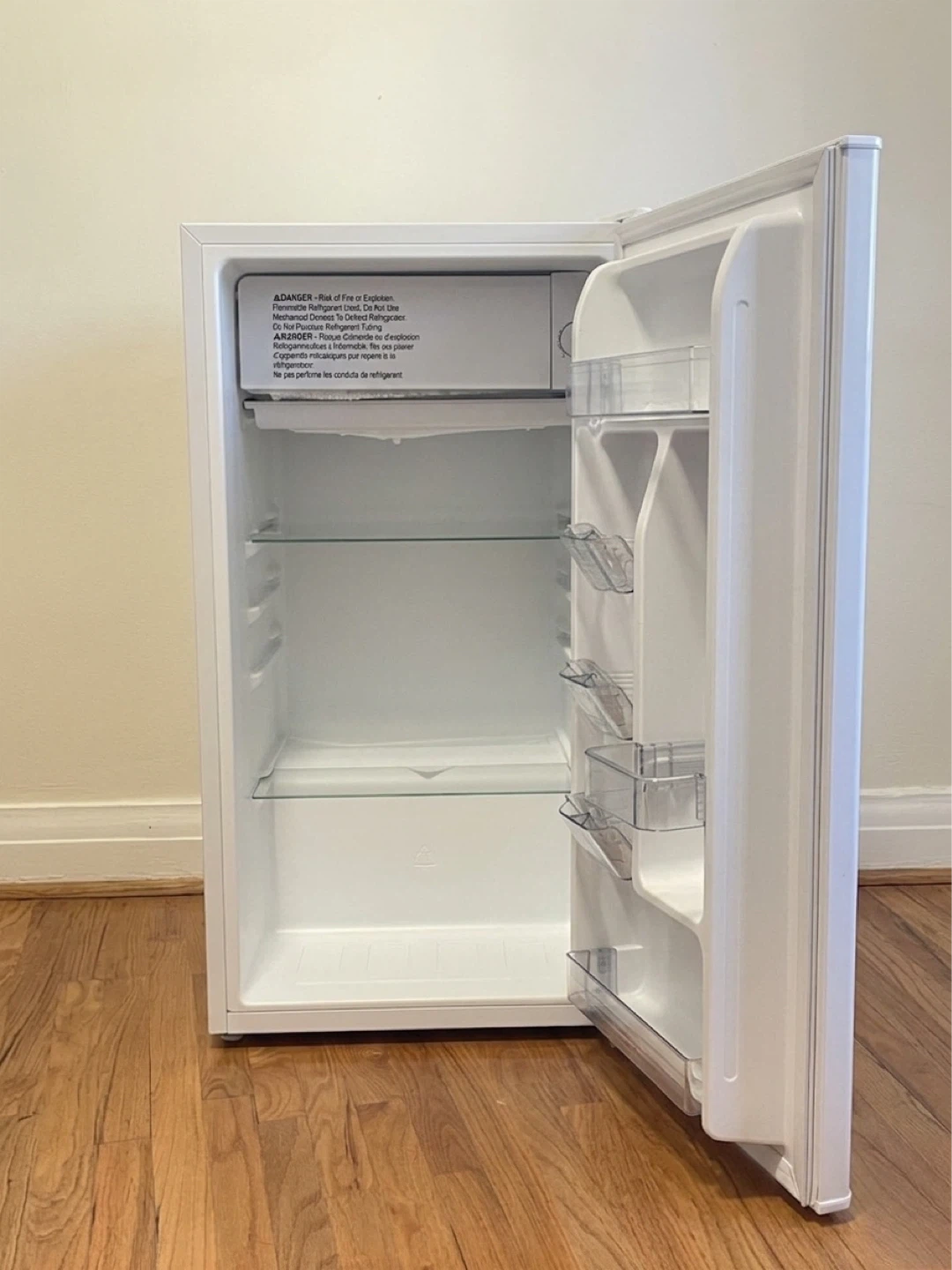Mini Fridge - photo 2