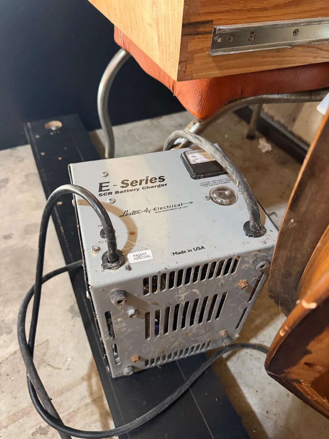 Lester E-Series SCR Battery Charger - photo 2