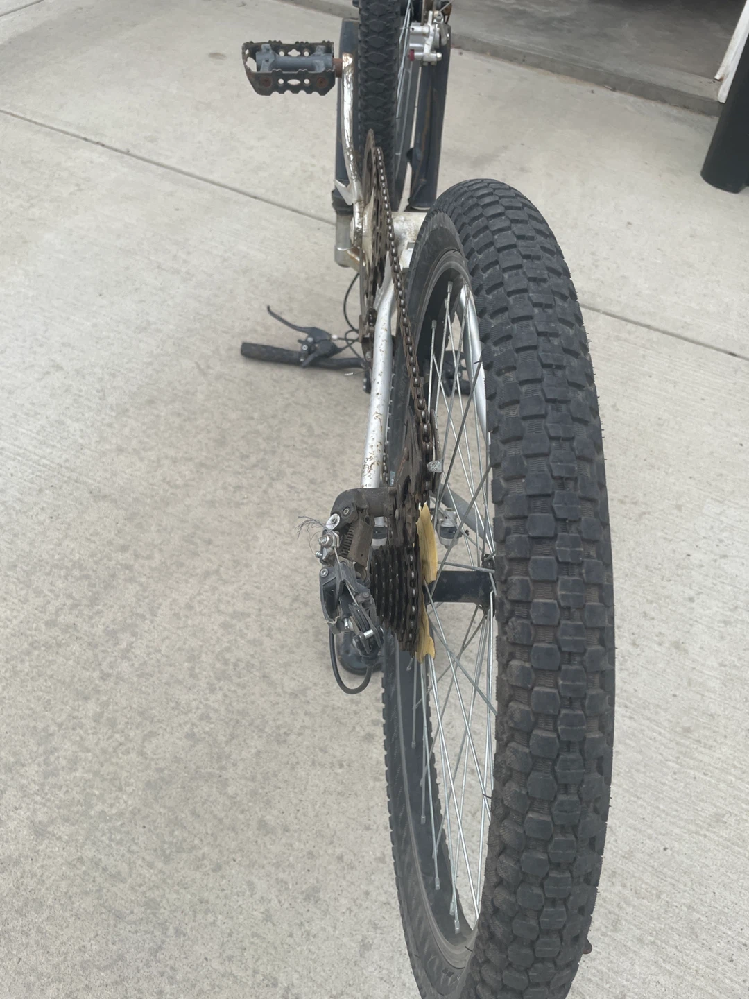 Schwinn Kicker Pro Bike