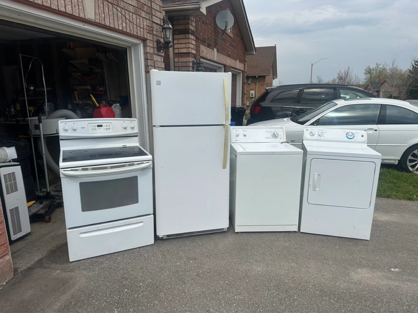 Kenmore Electric Stove, Refrigerator, Washer & Dryer Set