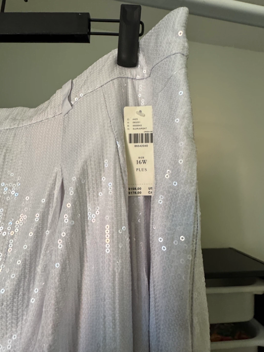 Anthropology sequin skirt NEW with tag