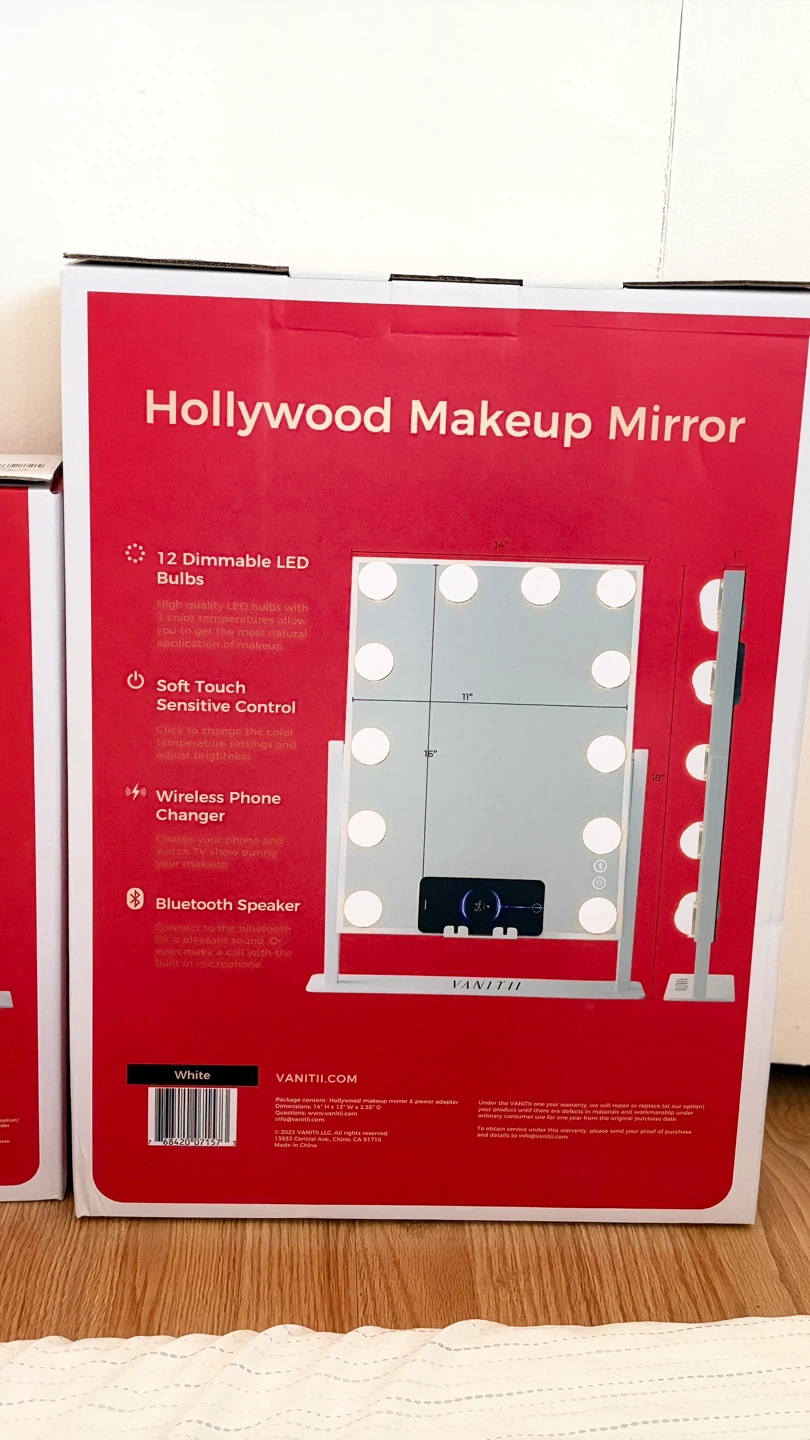 Hollywood Makeup Mirror with LED Lights, Speaker, White