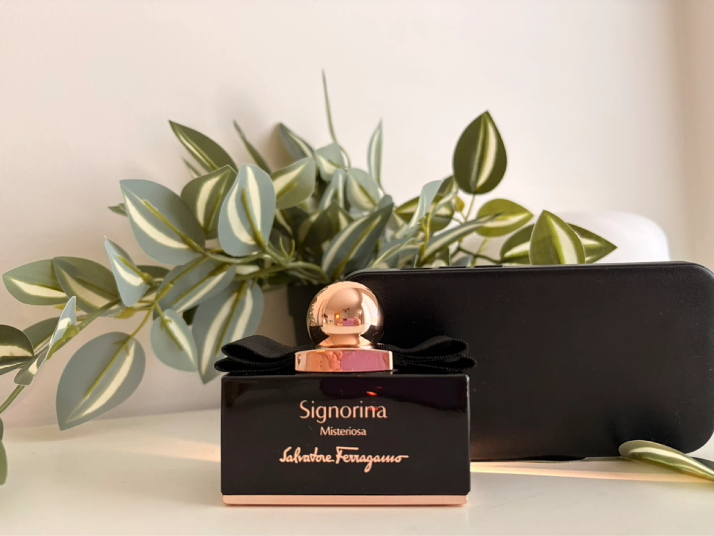 Ferragamo Signorina Misteriosa Eau de Parfum