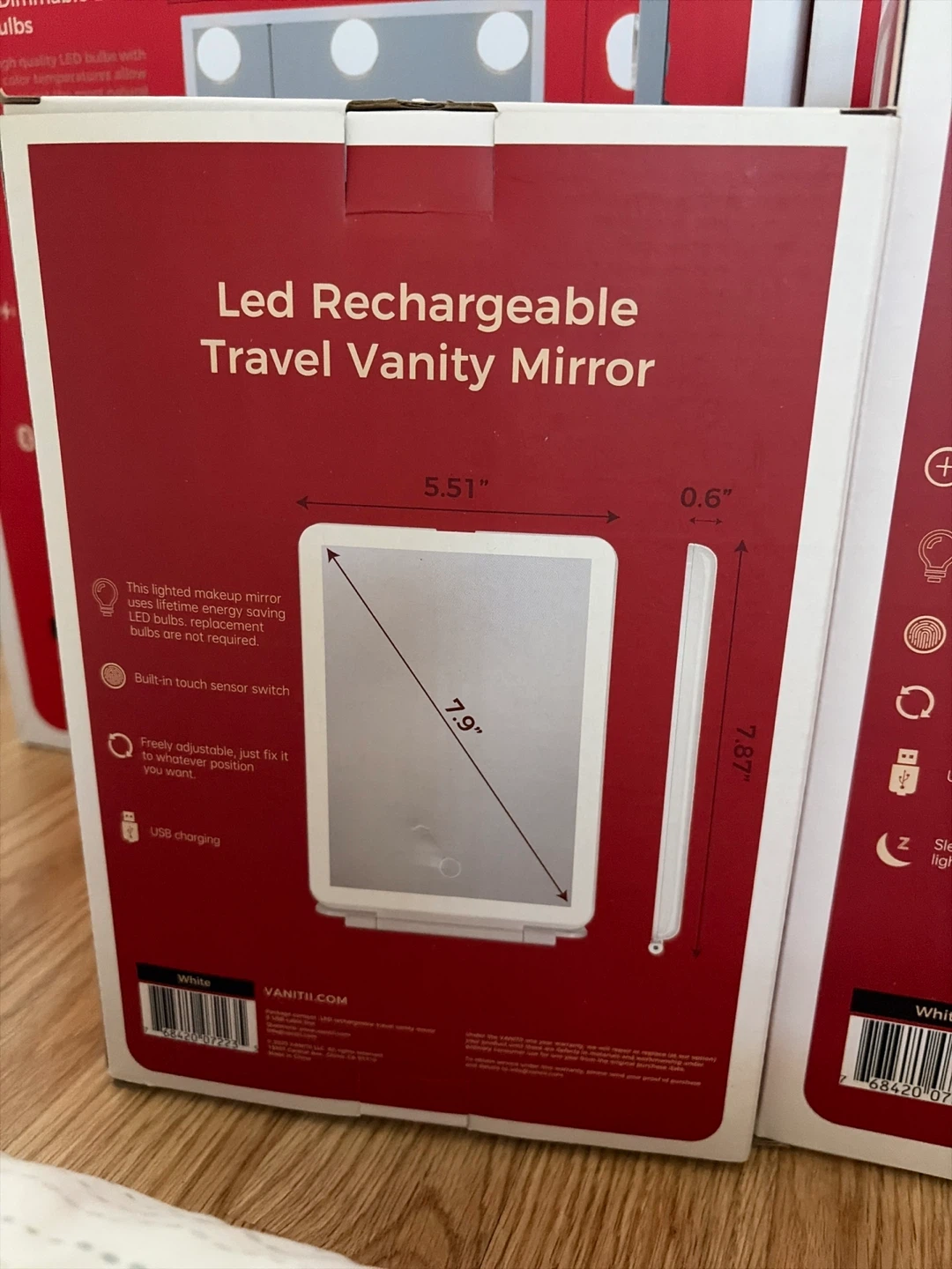 Vanity LED Rechargeable Travel Mirror White - photo 4
