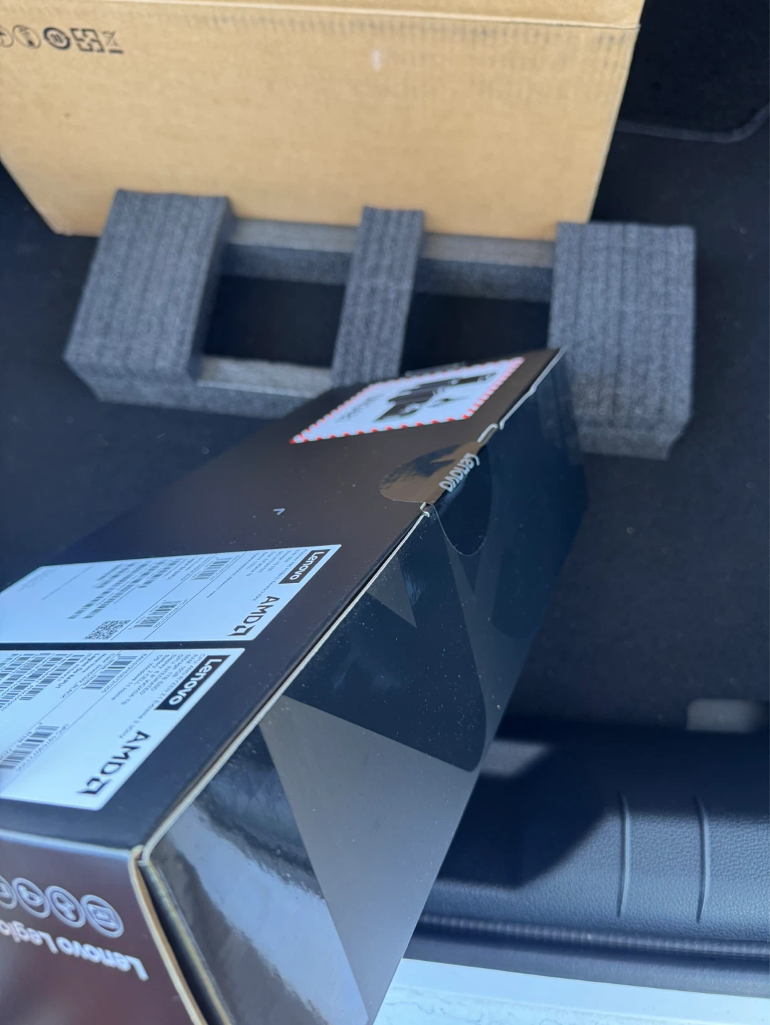 Lenovo Legion Go Shadow Black with 16GB RAM and a 1TB SSD. - photo 2