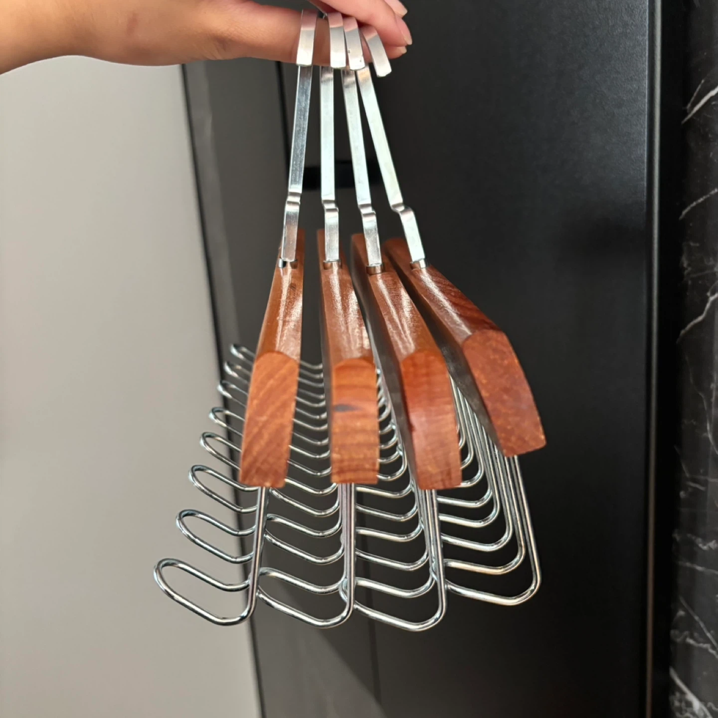 Set of 7 Hangers - photo 4