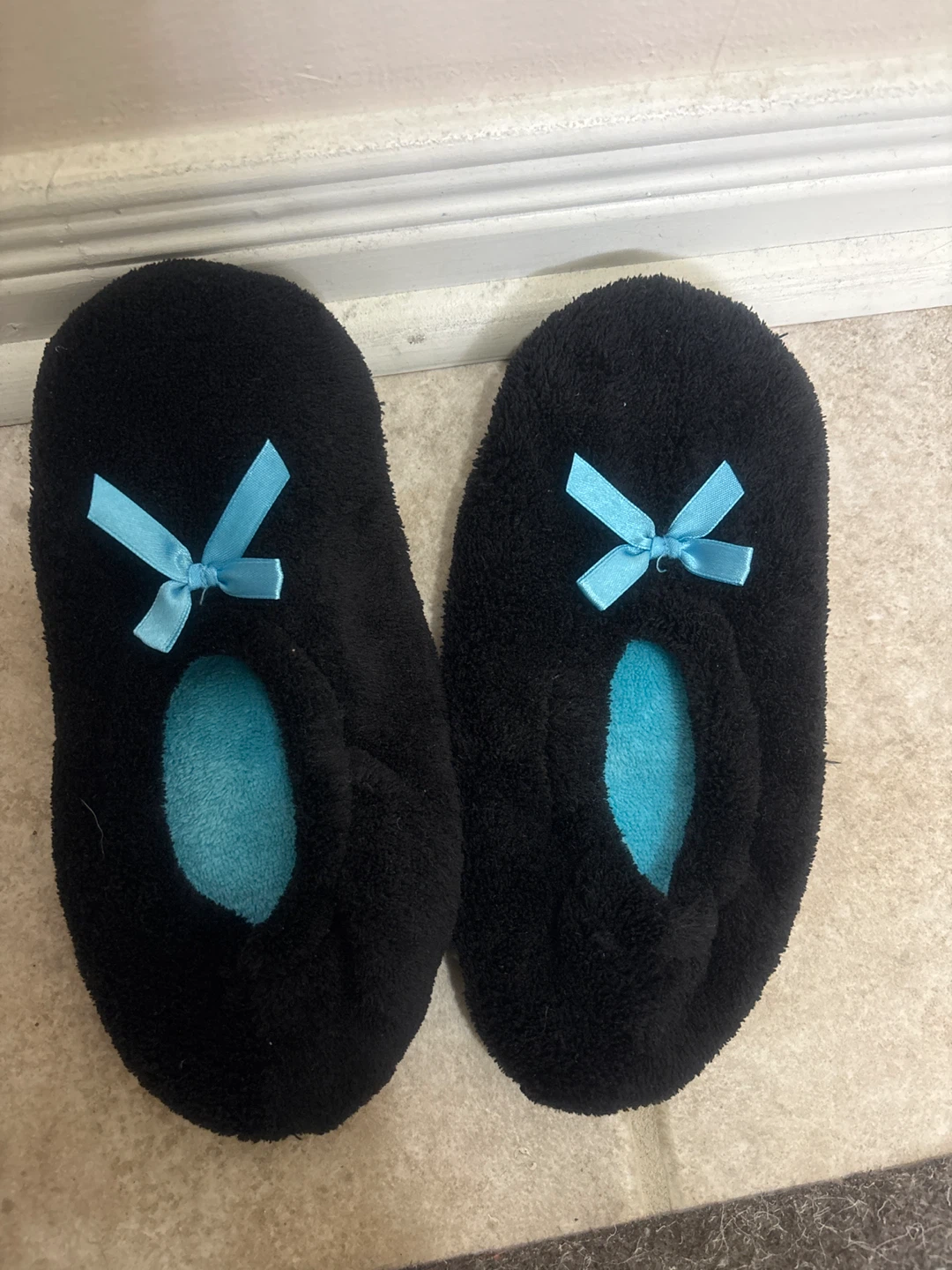 Black Fuzzy Slippers with Blue Bows