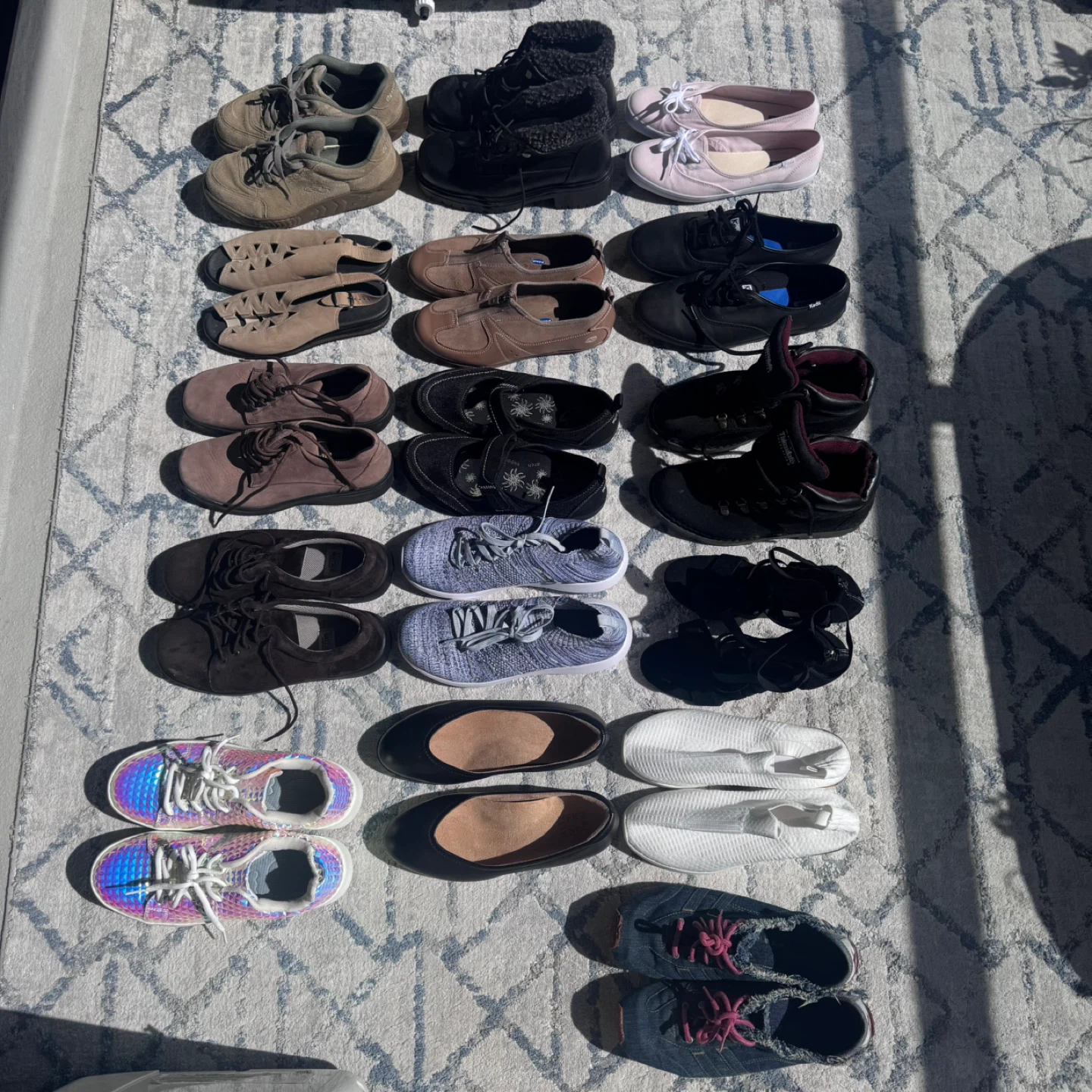 New and lightly used - Lot of Women's Shoes
