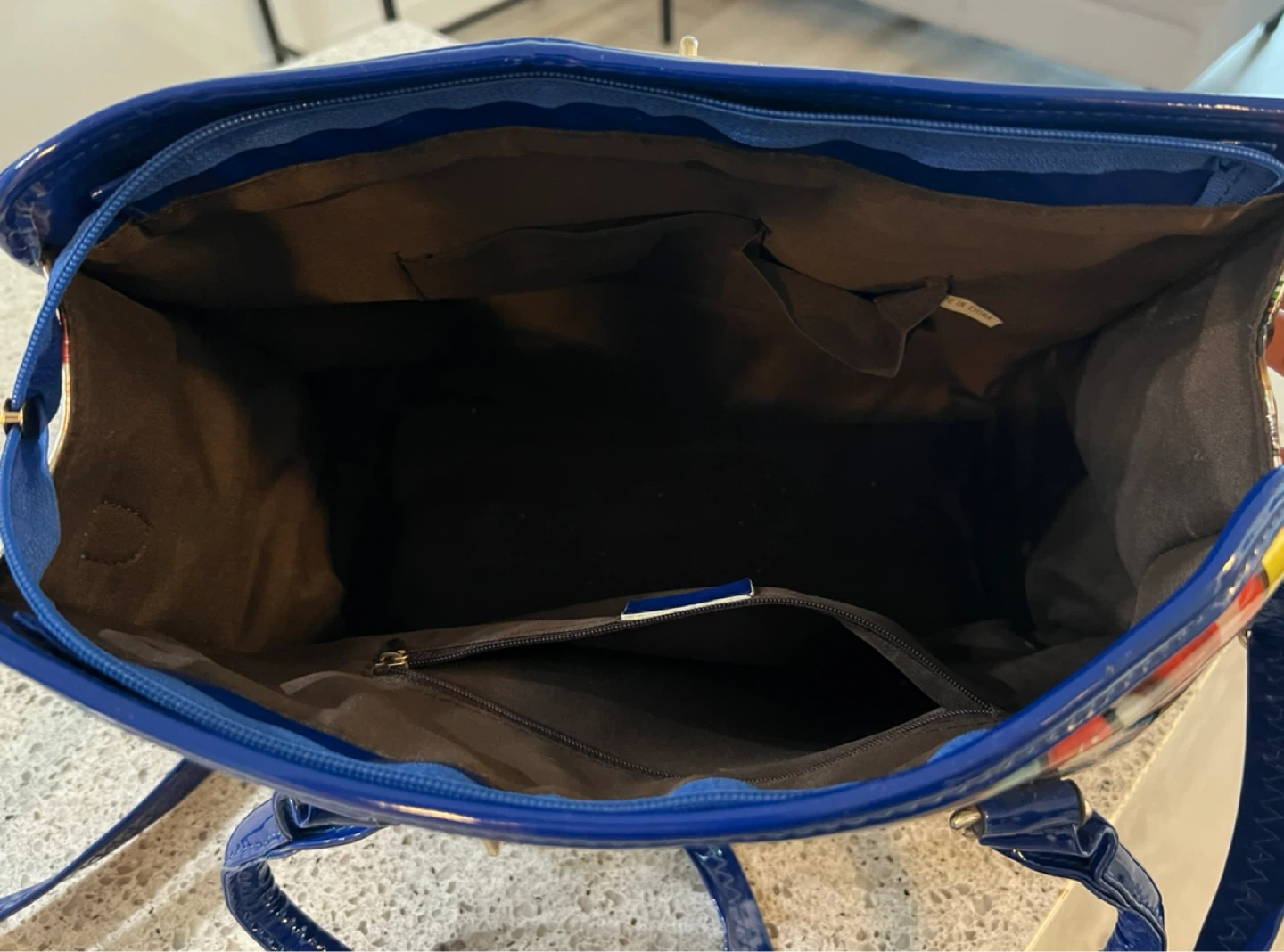 Blue Magazine Collage Tote Bag - photo 3