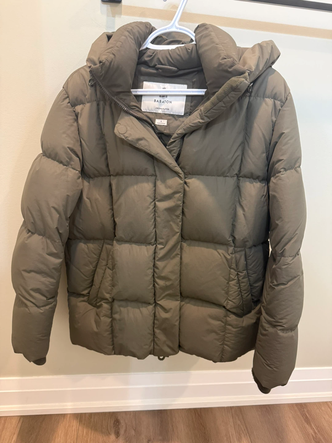 Babaton Crown Puffer Jacket - Size S