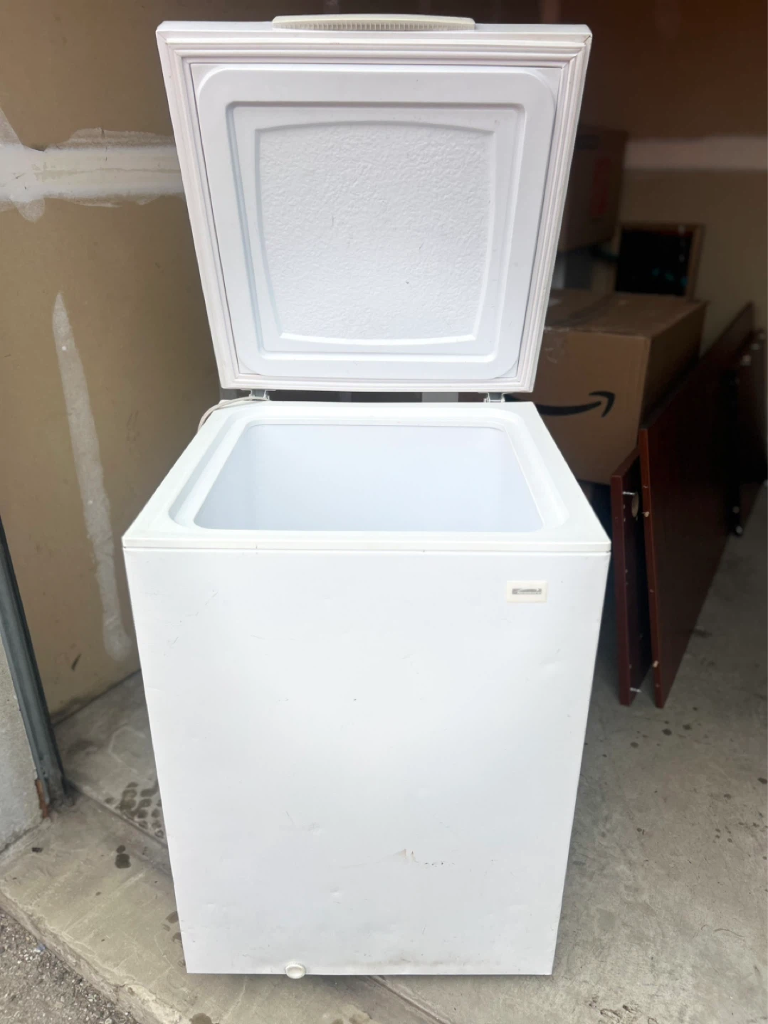 Kenmore Chest Freezer - photo 2
