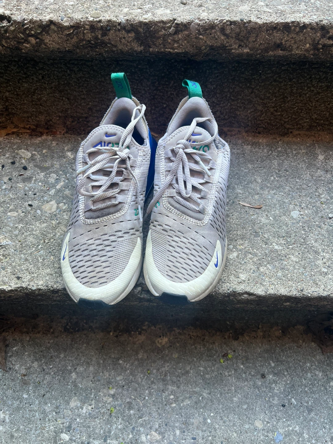 Negotiable - Nike Air Max 270 Women's Shoes - Size 8