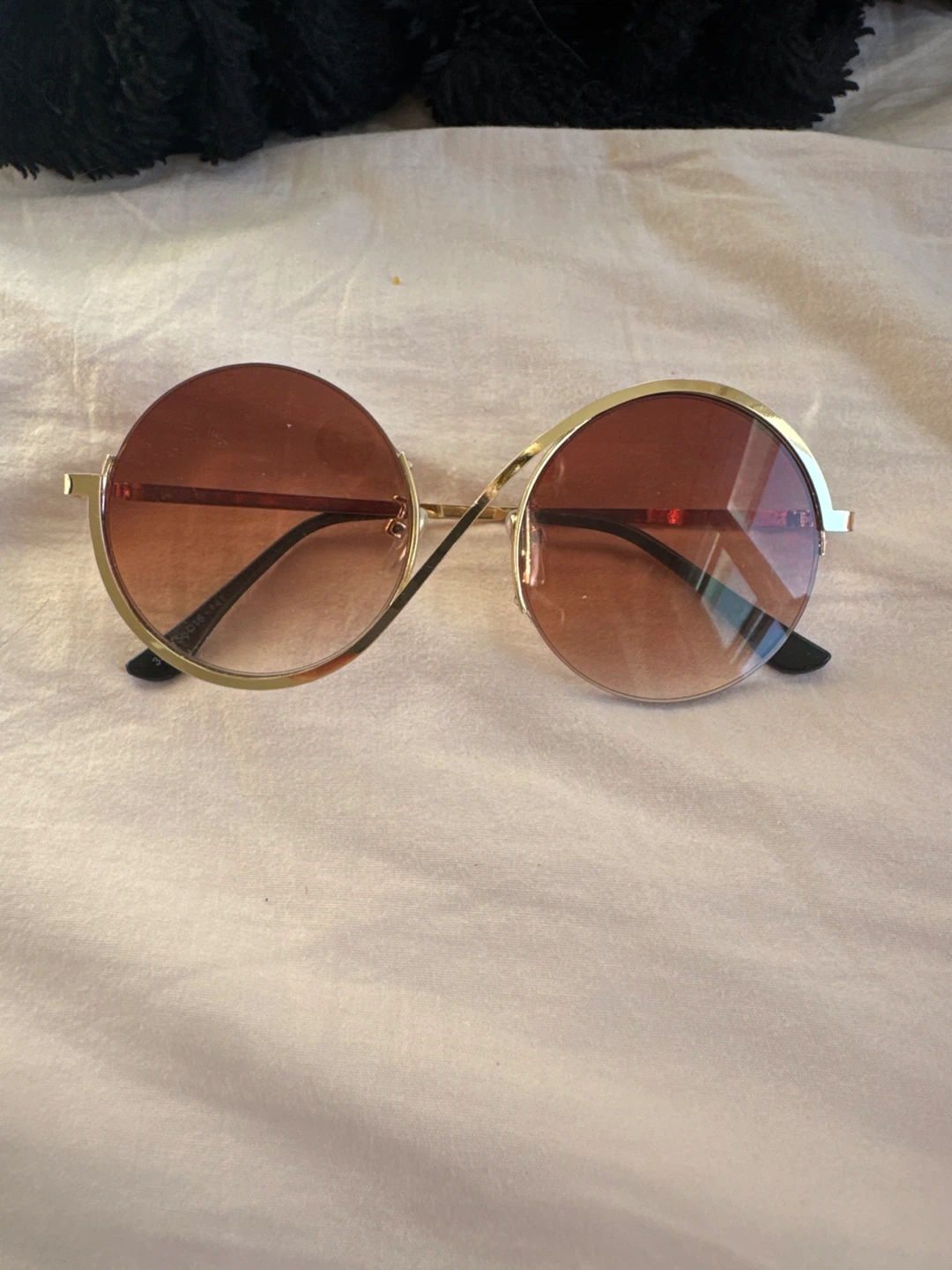 Sunglasses for $5 | moving out sale