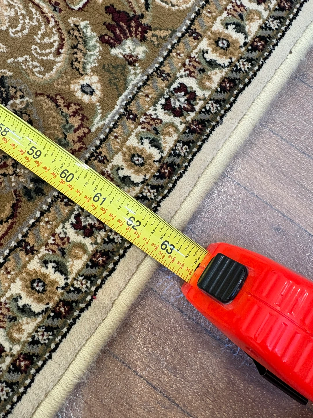 Traditional Area Rug - photo 2