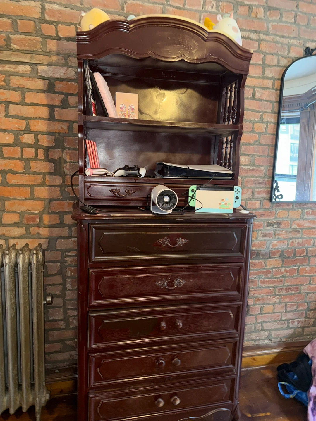 French Provisional Wood Dresser with Hutch - photo 4