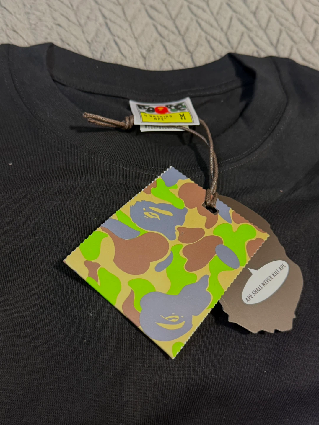 BAPE Camo T-Shirt Size M - photo 3