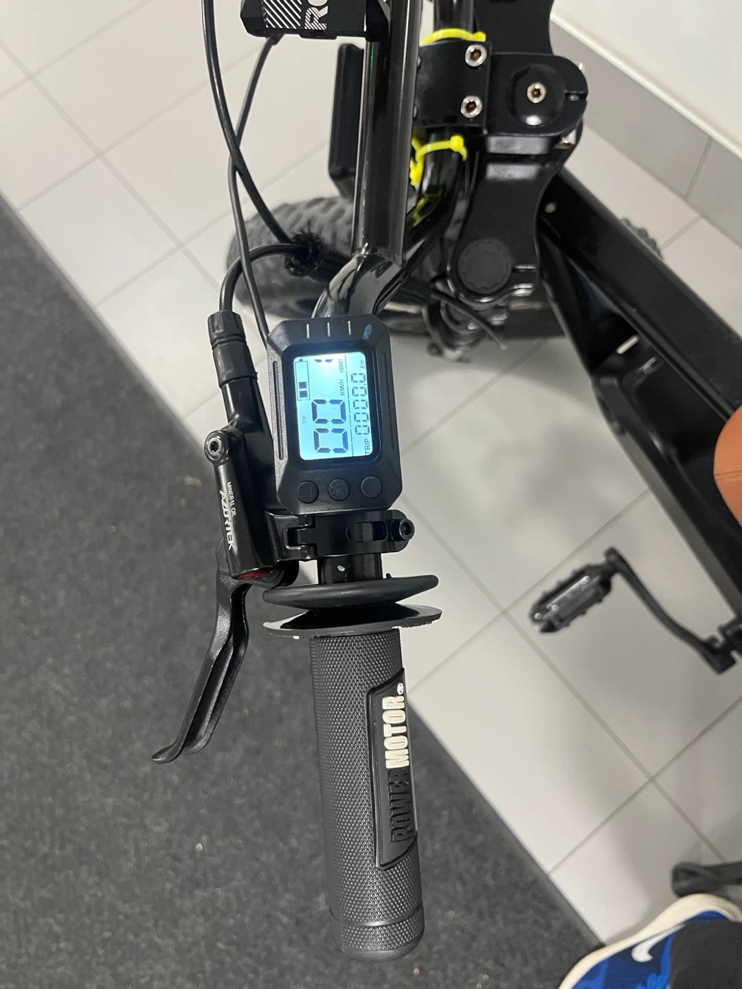 Electric Fat tire Bike - photo 2