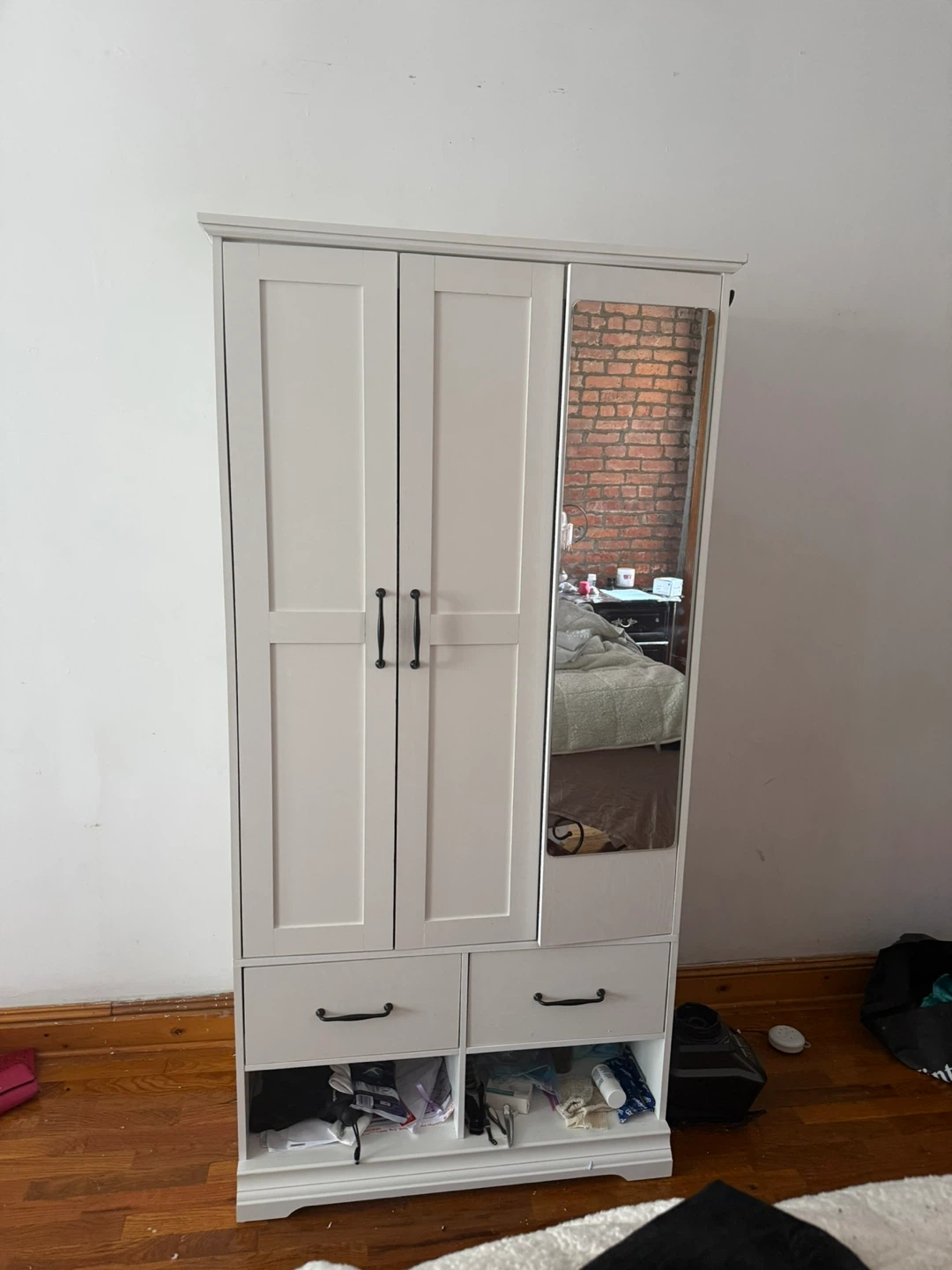 White Wardrobe with Mirror and Drawers - photo 2