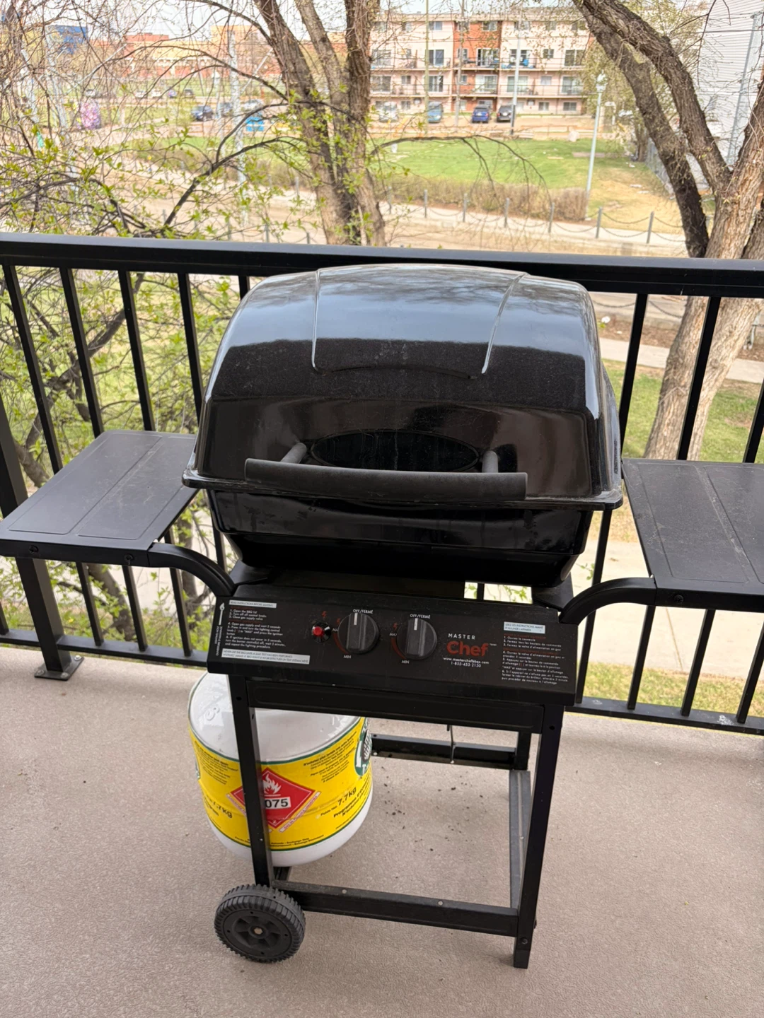 Master Chef Portable Propane Grill