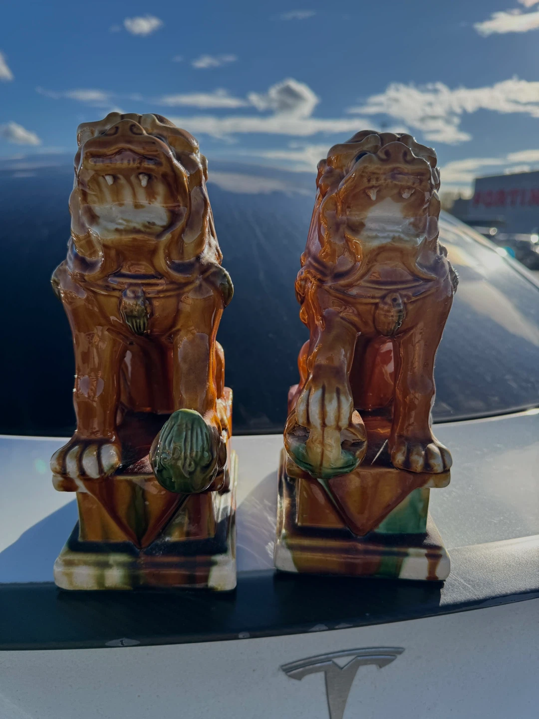 Pair of Ceramic Foo Dogs - photo 3