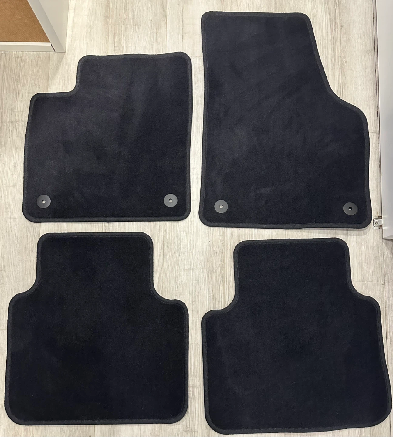 MINT 2019 Volkswagen Atlas Floor Mats
