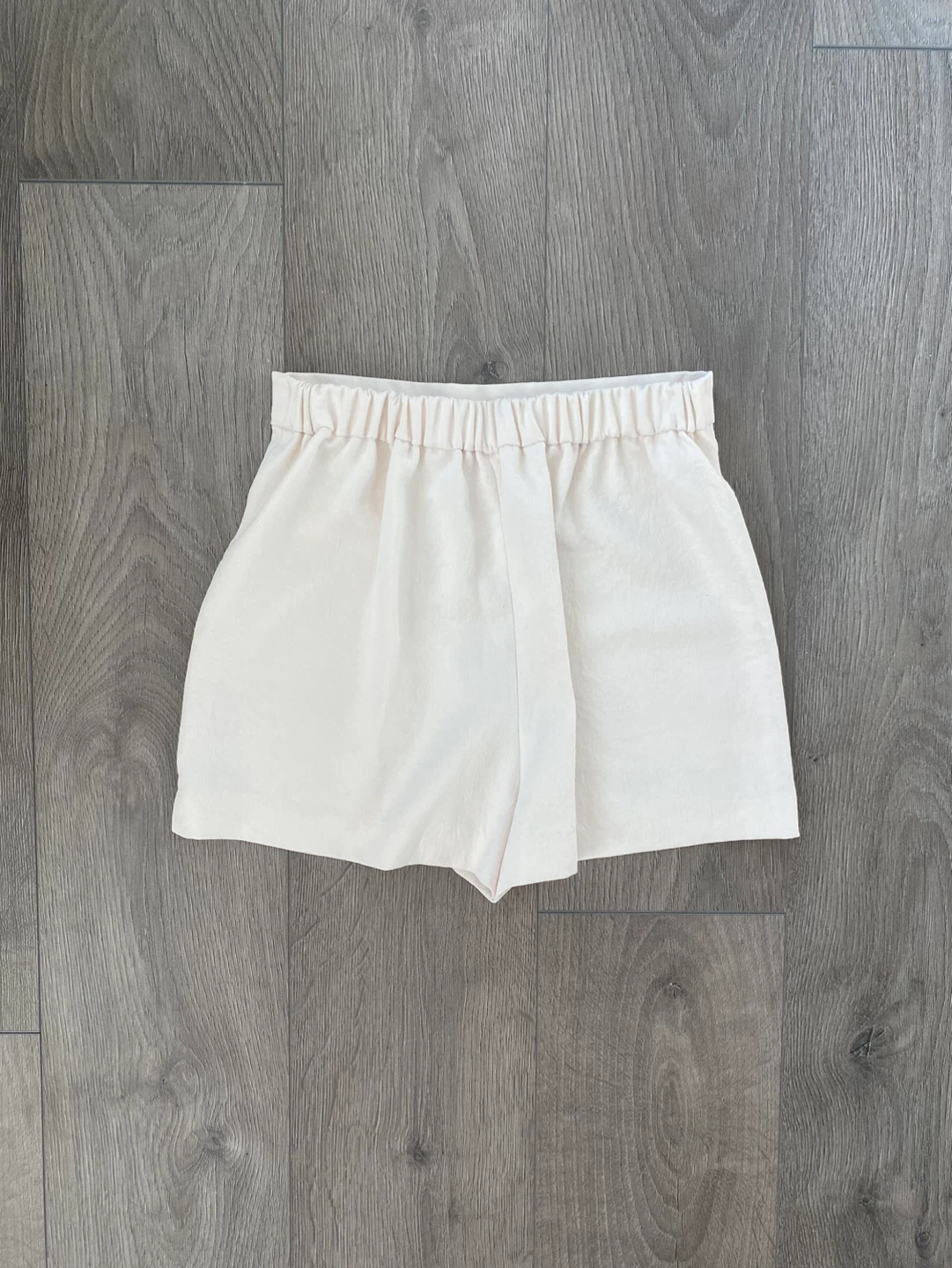 Aritzia Wilfred Boissier shorts - photo 2