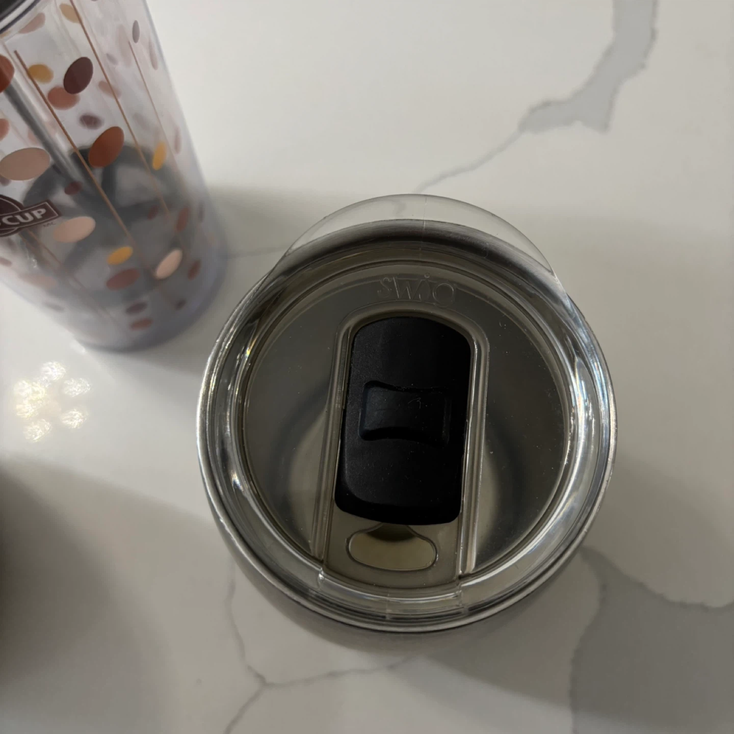 2 Swig Tumblers, 1 French Press - photo 3