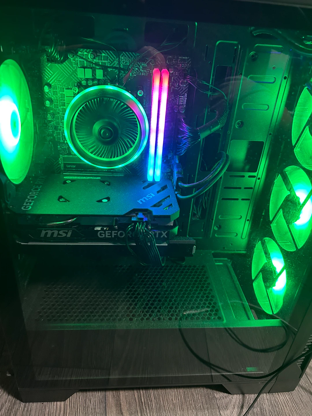 MSI NVIDIA GeForce RTX 4060 Gaming PC - photo 3