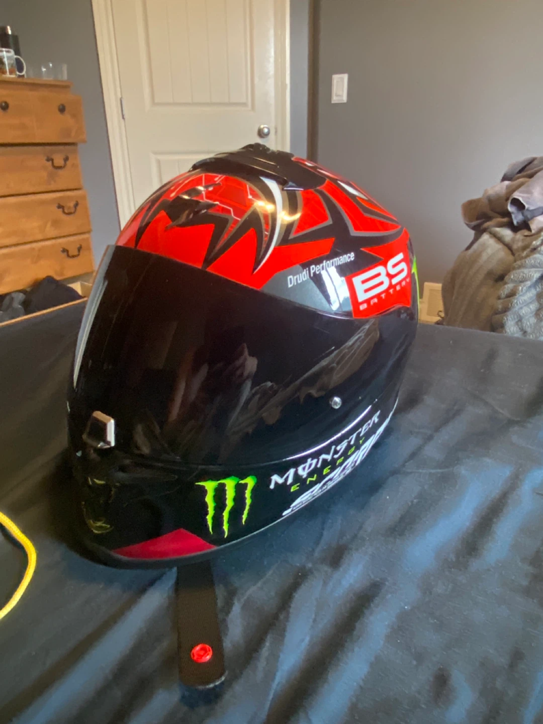 Scorpion EXO-R1 air with carry bag
