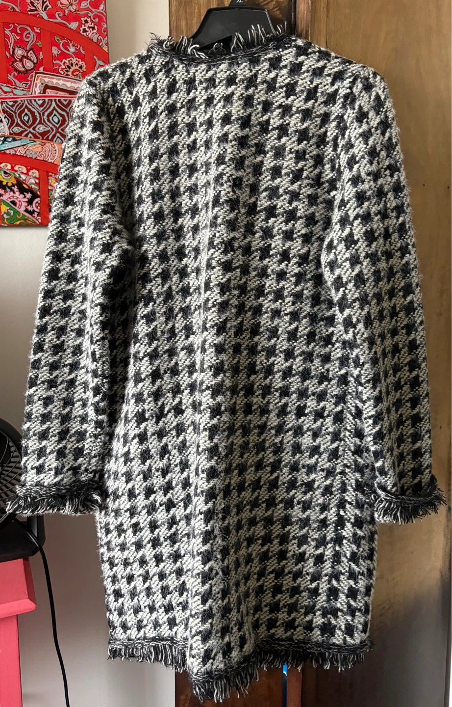 NWOT ZARA Black & White Houndstooth sweater/jacket - photo 2