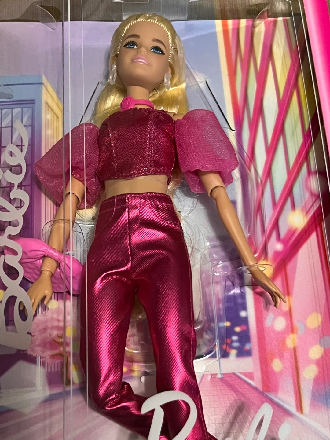 NEW Barbie Deluxe Style Doll Pink Outfit - photo 2