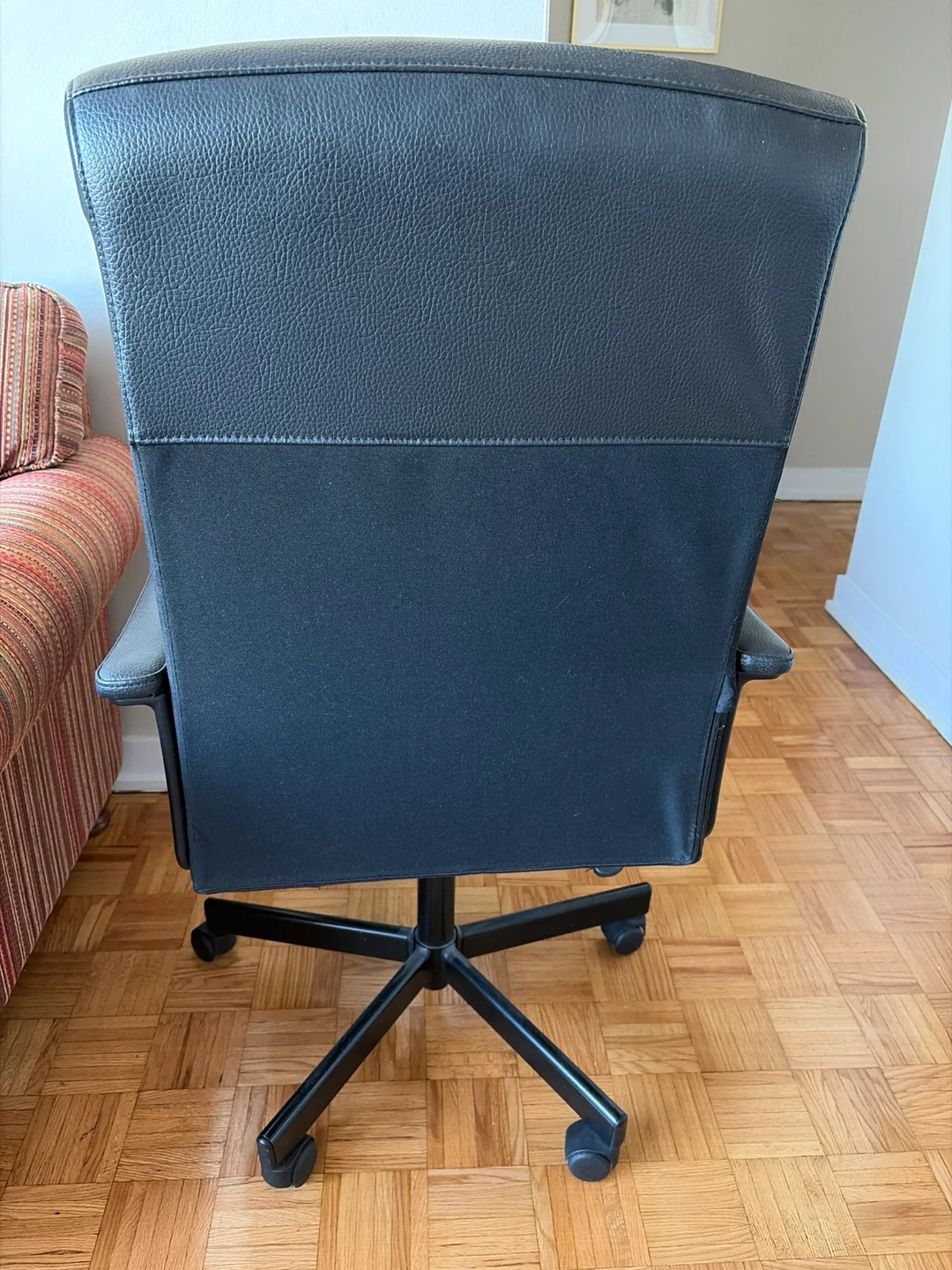 MILLBERGET Swivel Chair - IKEA - photo 3