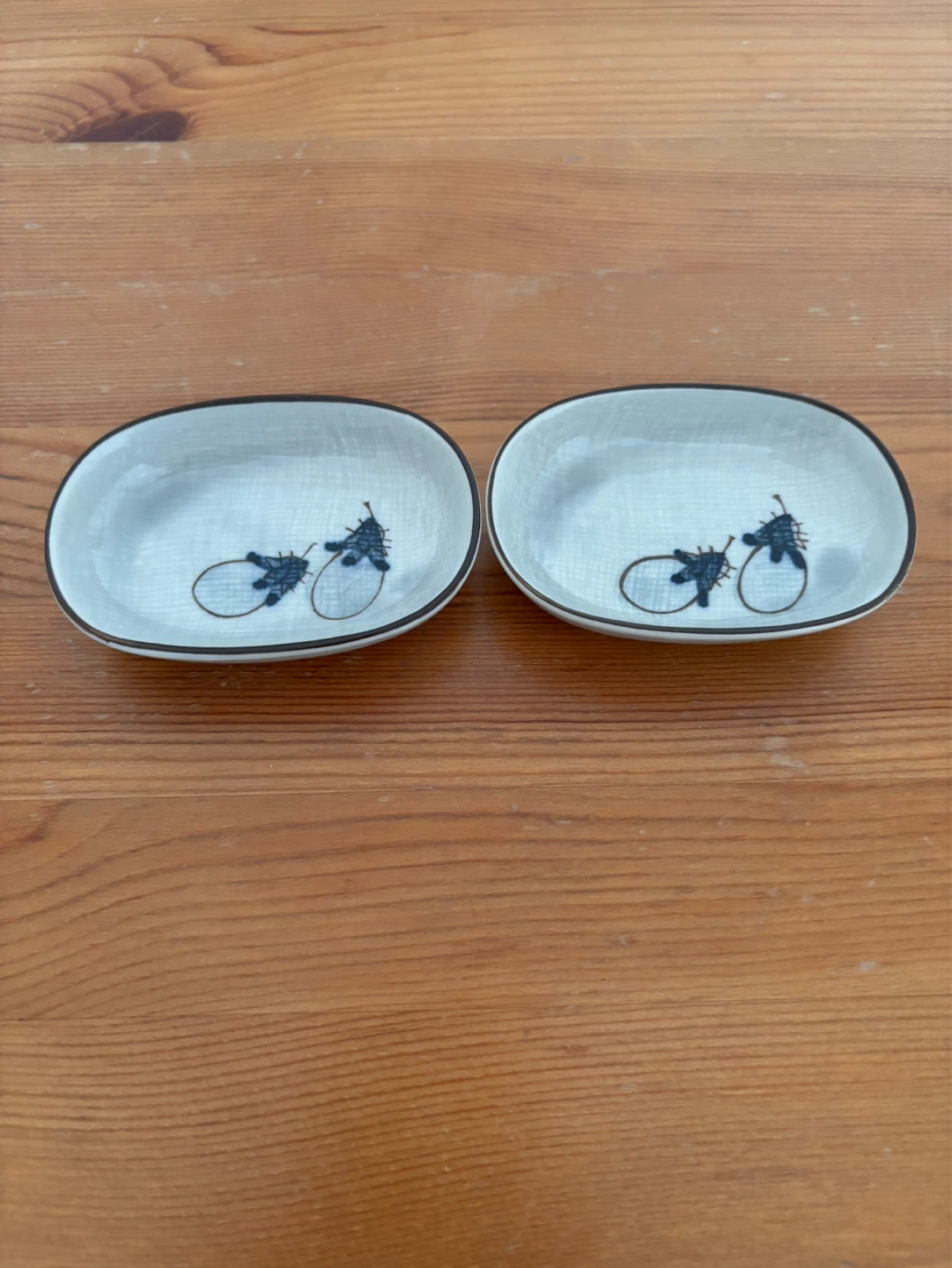 Soy sauce dish set