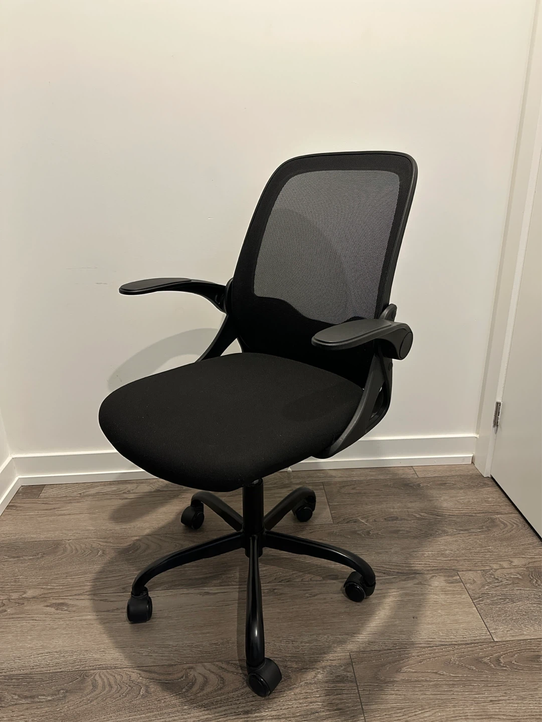 Black Mesh Office Chair with Flip-Up Arms - photo 3
