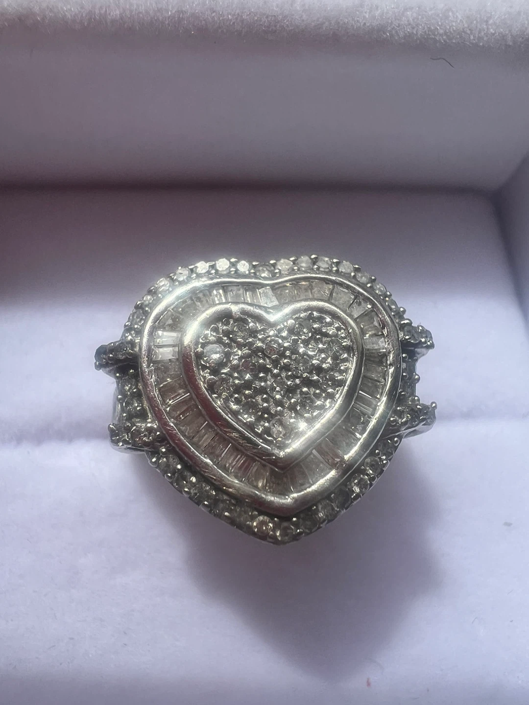10 k Heart Shape Diamond Ring - photo 3