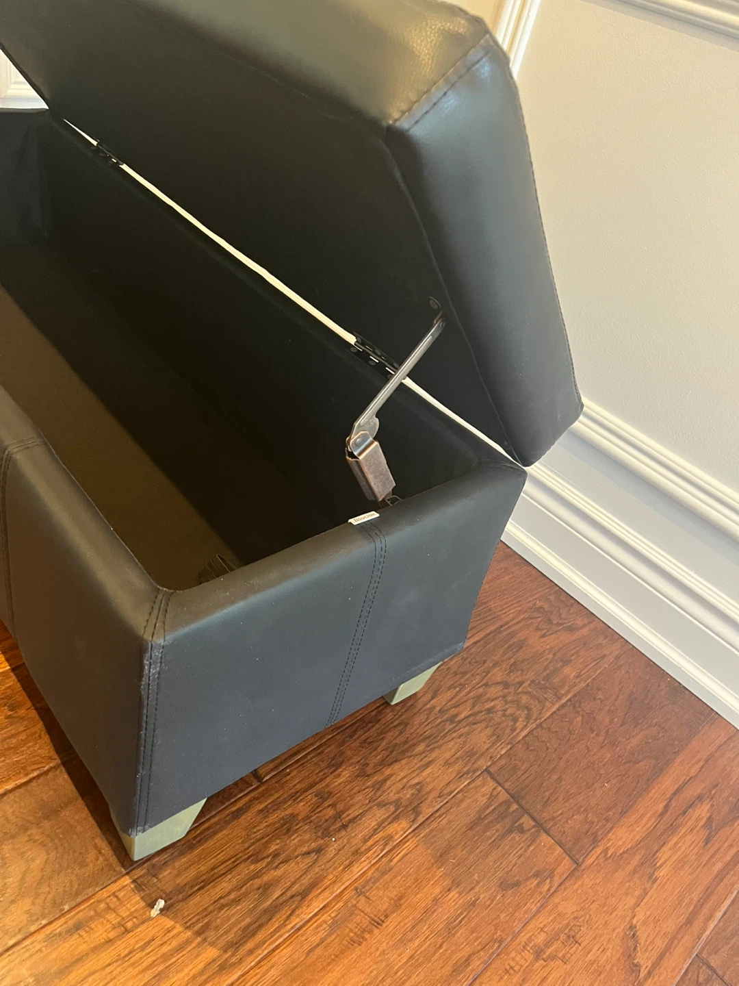 Black Ottoman with storage by Bouclair - photo 2