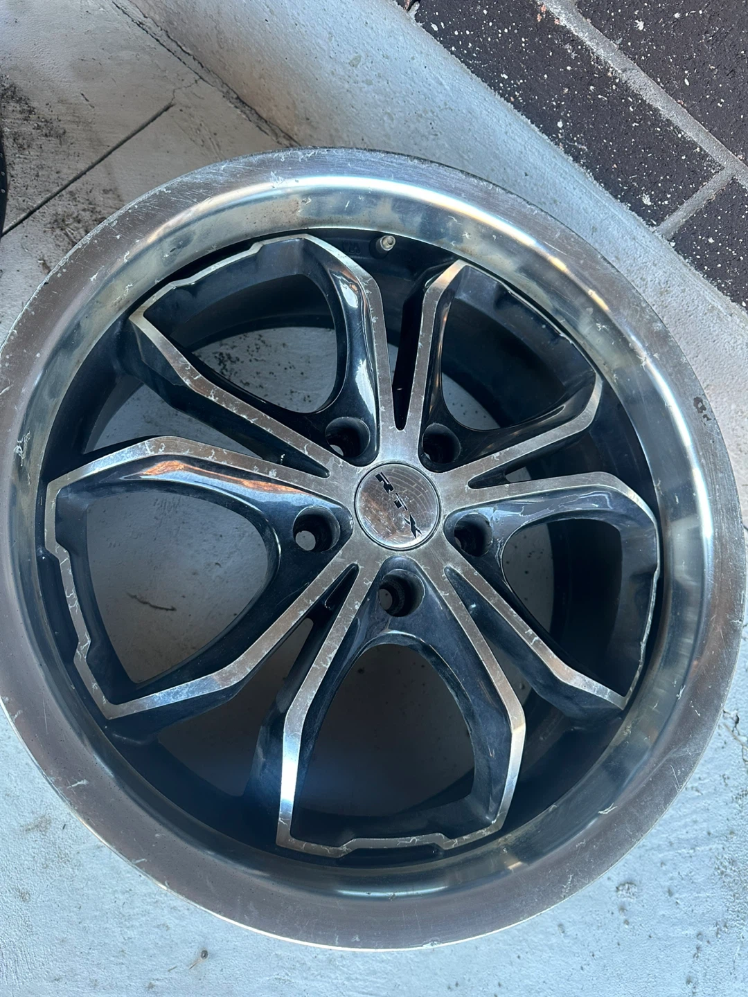 Rtx black widow rims 18”