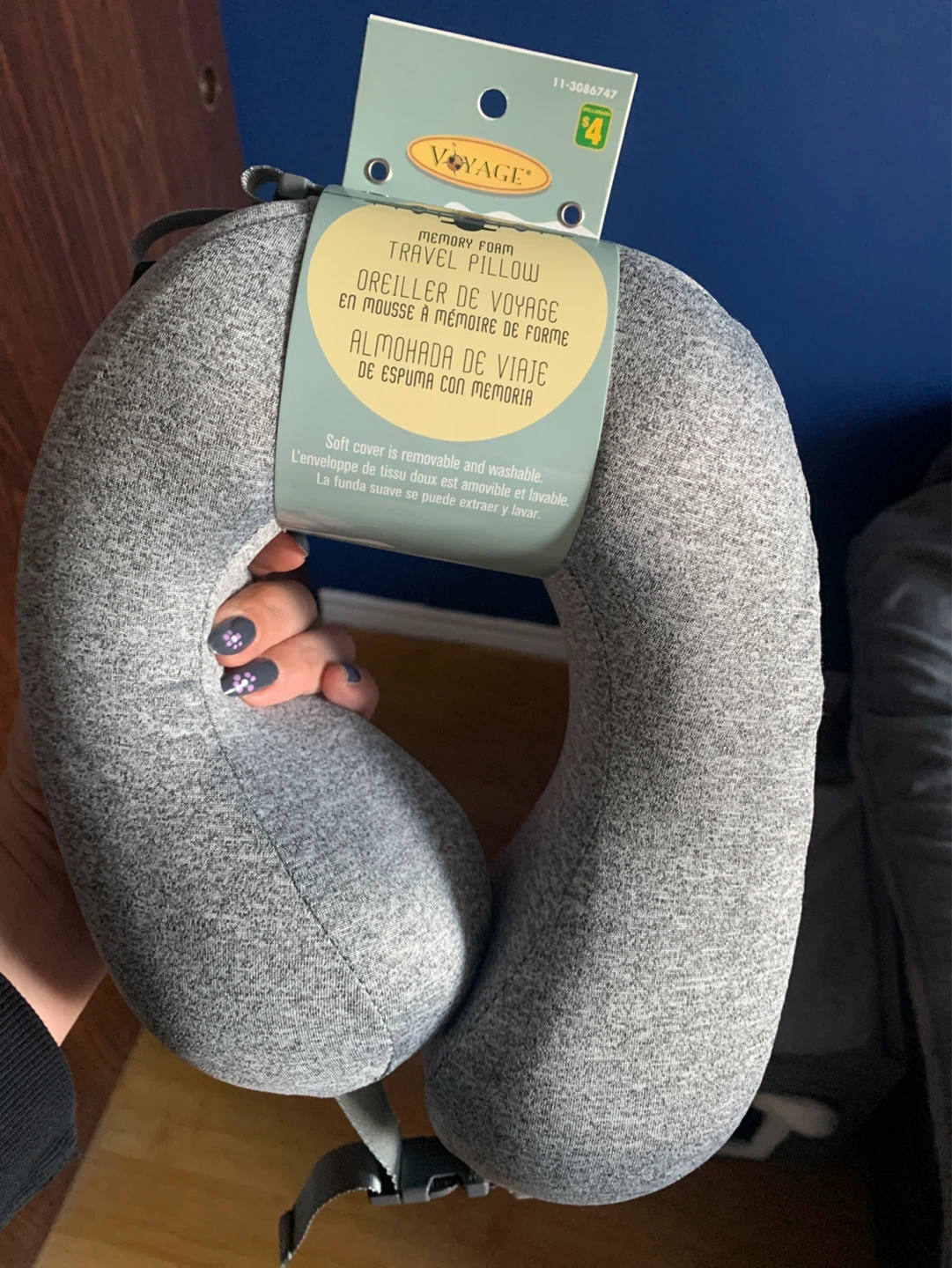 Voyage Memory Foam Travel Pillow Grey
