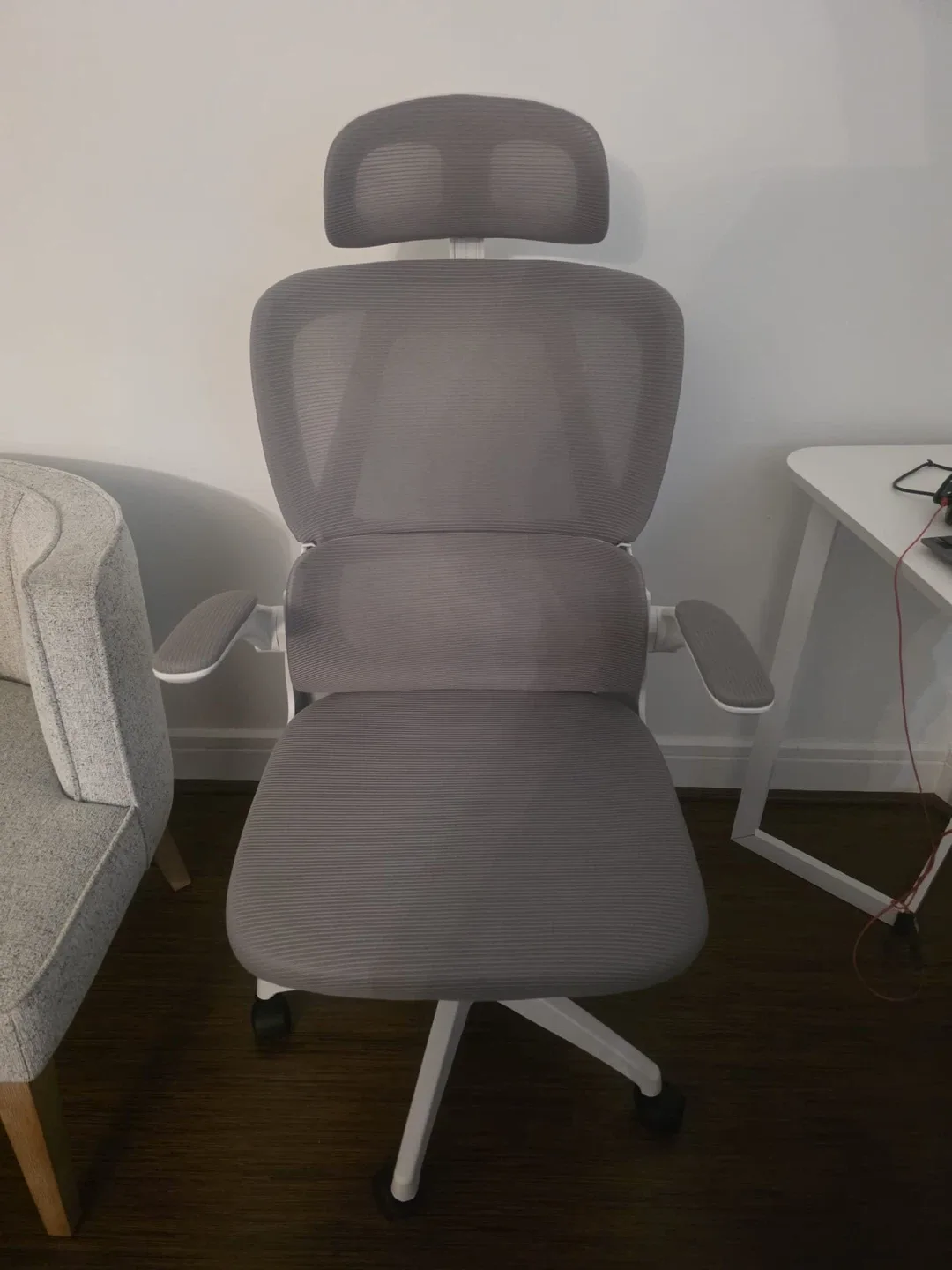 Ergonomic Mesh Office Chair