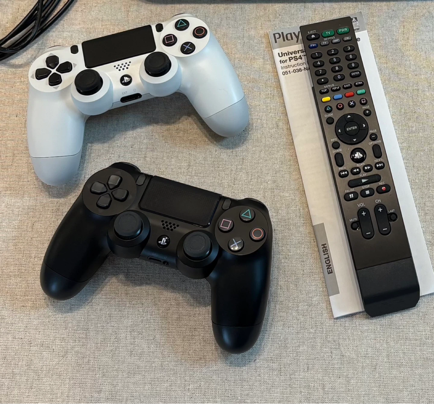 PlayStation 4 Slim Console Bundle with 5 Games & 2 Controllers - photo 3