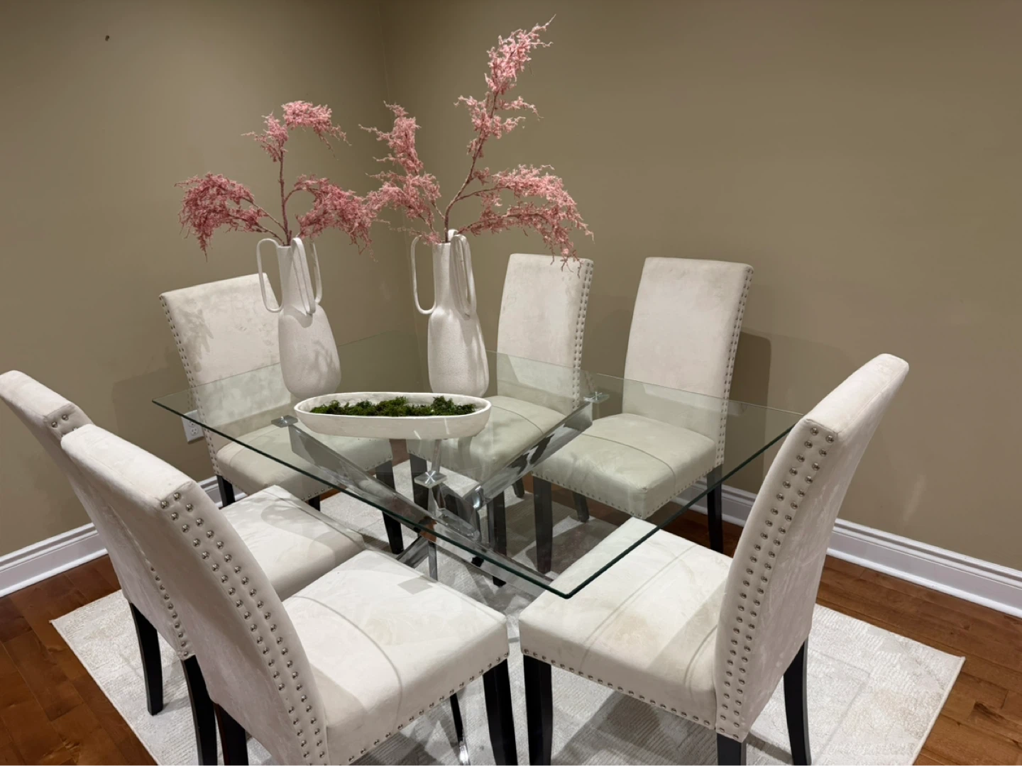 6 Chairs Set