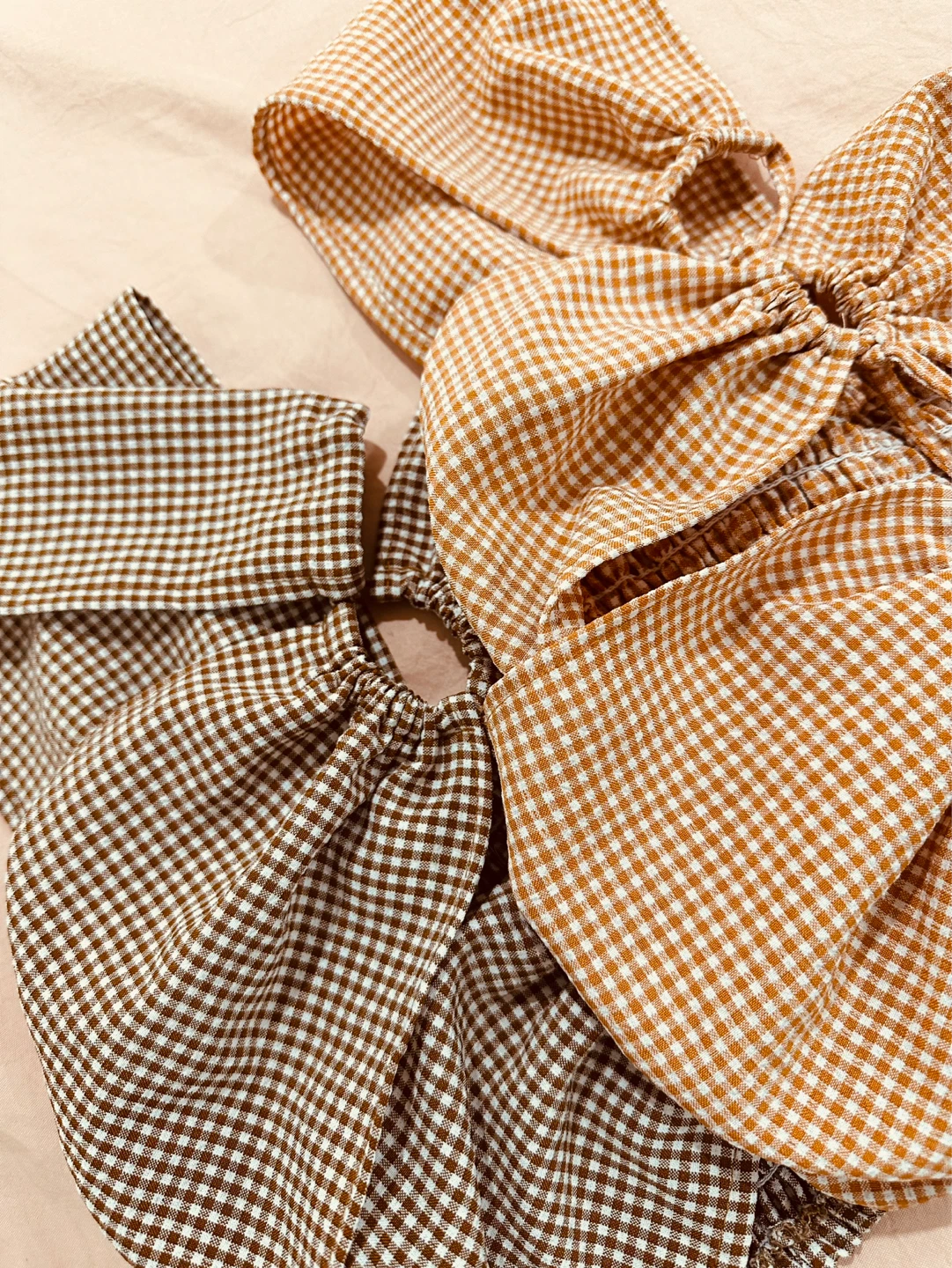 2 Gingham Scrunchies (Brown & Tan) - photo 2