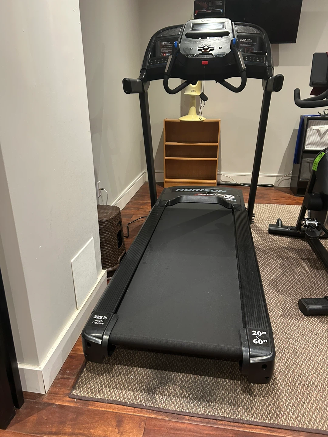 Horizon 7.0 AT Treadmill - photo 4