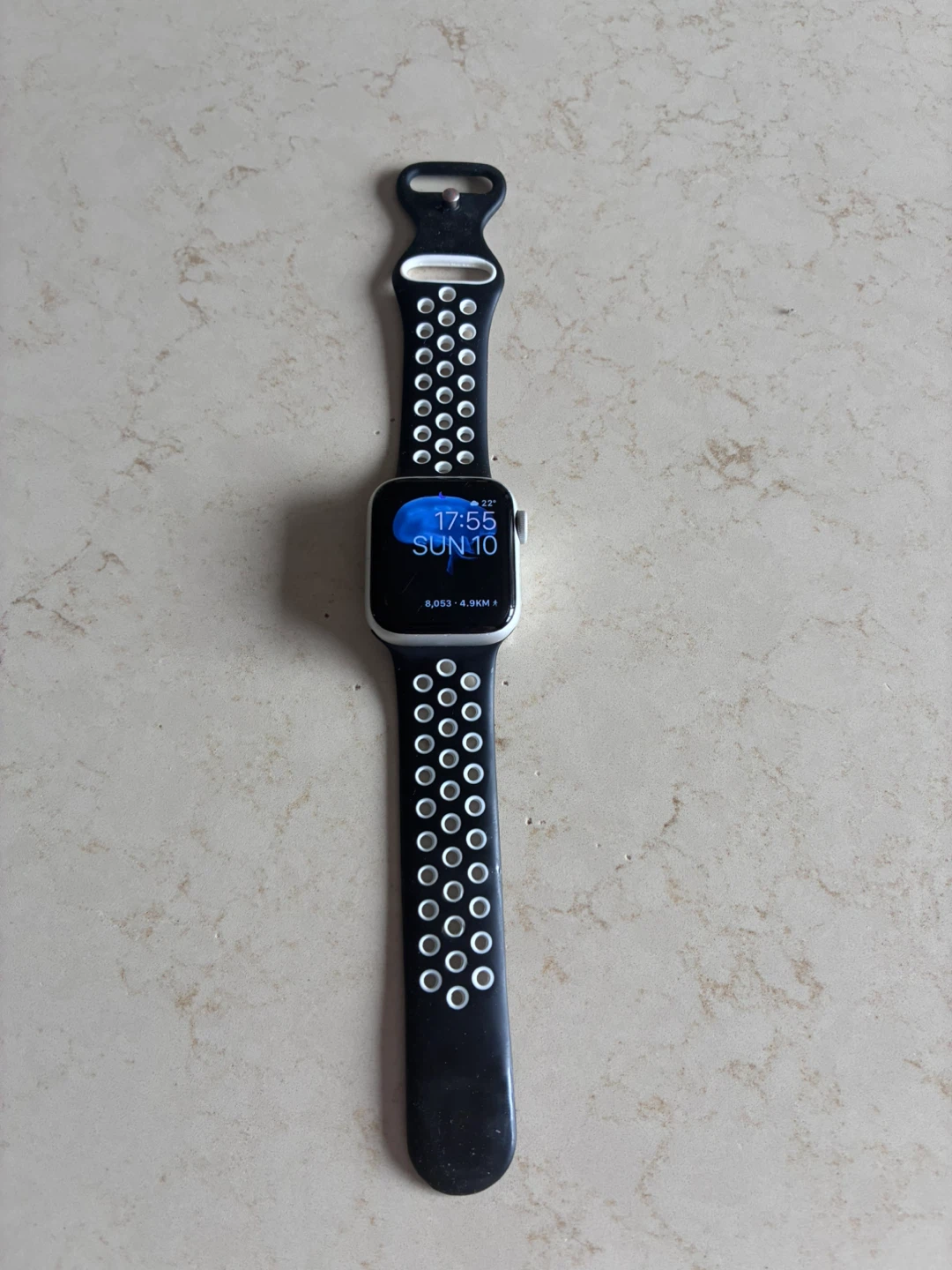 Apple Watch SE (1st gen) - photo 2